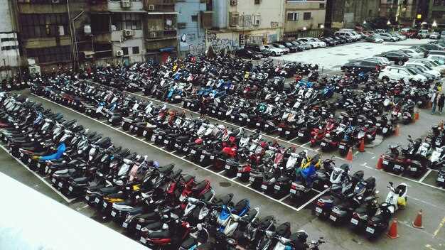Understanding Seasonal Price Fluctuations in Motorcycle Salvage Markets